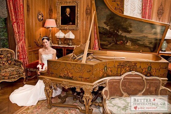 Wedding photo at Parkwood Estate, Oshawa